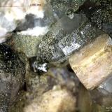 Cuarzo y Microclina.<br />Obras del túnel de Pigot, Autovia C-25, Pla de Pigot, Arbúcies, Comarca La Selva, Massís del Montseny, Gerona / Girona, Cataluña / Catalunya, España<br />4´095 x 2´658 mm.<br /> (Autor: Jesus Franquesa Baucells)