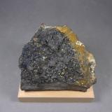 Cilindrita<br />Mina Itos, Ciudad de Oruro, Provincia Cercado, Departamento Oruro, Bolivia<br />8,4 x 7 x 3,6 cm.<br /> (Autor: J. G. Alcolea)