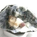 Calcite and Heulandite on Quartz<br />Jalgaon District, Maharashtra, India<br />20 x 15 cm, 6 X 4 cm calcite crystal<br /> (Author: Jean Suffert)