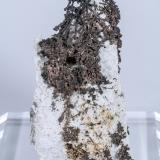 Silver coated by Acanthite and on CalciteMina Balcoll, Falset, Comarca Priorat, Tarragona, Cataluña / Catalunya, España5.2 × 3.7 × 5.2 cm (Author: Jordi Fabre)