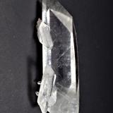 Quartz<br />Collier Creek Mine, Mount Ida, Montgomery County, Arkansas, USA<br />130 mm x 44 mm x 35 mm<br /> (Author: Don Lum)