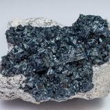 Magnetite<br />Zgounder Mine, Jebel Siroua, Taroudant Province, Souss-Massa Region, Morocco<br />5.8 × 4.6 × 4.7 cm<br /> (Author: Jordi Fabre)