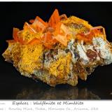 Wulfenite and MimetiteMina Rowley, Theba, Distrito Painted Rock, Montes Painted Rock, Condado Maricopa, Arizona, USAfov 31 mm (Author: ploum)