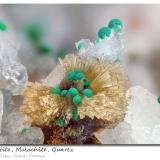 Mimetite and Malachite<br /><br />fov 6.7 mm<br /> (Author: ploum)