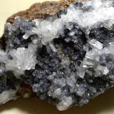 Hemimorfita<br />Miniera Montevecchio, Arbus, Provincia Medio Campidano, Cerdeña/Sardegna, Italia<br />112 x 60 mm<br /> (Autor: Sante Celiberti)
