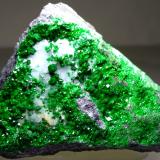 Uvarovite<br />Saranovskii Mine, Saranovskaya (Sarany), Gornozavodskii, Perm Krai, Ural, Russia<br />62 x 45 mm<br /> (Author: Sante Celiberti)