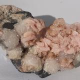 Rhodochrosite, Quartz, Galena, PyriteMina Stan Trg (Stari Trg), Complejo Trep&#269;a, Valle Trep&#269;a, Kosovska Mitrovica, Distrito Kosovska Mitrovica, Kosovo4,5 x 3 cm (Author: Volkmar Stingl)