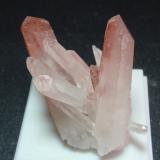 Cuarzo (variedad hematoideo)<br />Madagascar<br />30x30 mm<br /> (Autor: Ignacio)