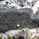 Polybasita, Cerusita, MalaquitaMiniera Montevecchio, Arbus, Provincia Medio Campidano, Cerdeña/Sardegna, Italia80 x 60 mm (Autor: Sante Celiberti)
