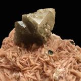 Cerusite on Baryte<br />Mibladen (Mibladen mining district), Midelt, Midelt Province, Drâa-Tafilalet Region, Morocco<br />cerusite cristal 6.5 x 5 cm<br /> (Author: Jean Suffert)