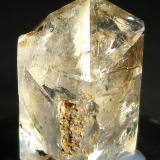 Cuarzo (variedad herkimer)<br />Condado Herkimer, New York, USA<br />1,5 x 1,5 x 2 cm.<br /> (Autor: Felipe Abolafia)