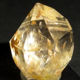 Cuarzo (variedad herkimer)<br />Condado Herkimer, New York, USA<br />1 x 1 x 1,5 cm.<br /> (Autor: Felipe Abolafia)