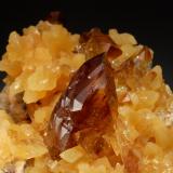 Barite and Calcite<br />Elk Creek, Dalzell, Meade County, South Dakota, USA<br />8.0 x 5.0 x 4.0 cm<br /> (Author: Michael Shaw)