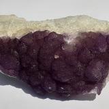 Fluorite<br />Baimashan tunnel (construction site), Qianbaxia, Wuyishan, Nanping Prefecture, Fujian Province, China<br />6 x 2 cm<br /> (Author: Volkmar Stingl)
