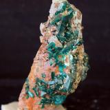 Dioptasa<br />Mina Tsumeb, Tsumeb, Región Otjikoto, Namibia<br />5 x 2 cm<br /> (Autor: Pedro Antonio)