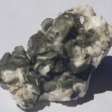 Albite (variety pericline), Chlorite (Group)<br />Floitengrund, Ziller Valley (Zillertal), North Tyrol, Tyrol/Tirol, Austria<br />6 x 3,5 cm<br /> (Author: Volkmar Stingl)