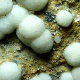 FluoritaSinguerlín outcrops, Castellar Hill (Marina Range), Singuerlín, Santa Coloma de Gramenet, Comarca Barcelonès, Barcelona, Catalonia / Catalunya, Spain6 x 5 cm. (Autor: javier ruiz martin)