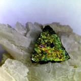 Calcopirita y DolomitaPicher Field, Distrito Tri-State, Condado Ottawa, Oklahoma, USACristal de 5 mm. (Autor: Antonio P. López)