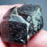 Almandino (Grupo Granate)Gaisberg Valley, Obergurgl, Gurgler Valley, Ötz Valley, North Tyrol, Tyrol/Tirol, Austria5 x 4 cm. (Autor: javier ruiz martin)
