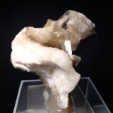 Gypsum<br />Alabaster quarries, Fuentes de Ebro, Delimitación Comarcal de Zaragoza, Zaragoza, Aragon, Spain<br />70 x 67 mm<br /> (Author: Sante Celiberti)