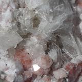 Analcime, 'Apophyllite', Datolite, Calcite<br />Buco dell'Inferno (Lafreider Holle), Siusi Alp, Gardena Valley (Gröden Valley), Bolzano Province, Trentino-Alto Adige (Trentino-Südtirol), Italy<br />8 x 7 cm<br /> (Author: Volkmar Stingl)