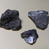 Antimony (native)<br />Su Suergiu Mine, Villasalto, Sud Sardegna Province, Sardinia/Sardegna, Italy<br />23 x 21 mm (the biggest)<br /> (Author: Sante Celiberti)