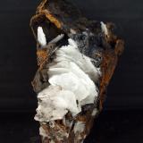 Barita<br />Barranco Las Nogueras, Campos de Golf, Atamaría, Cartagena, Comarca Campo de Cartagena, Región de Murcia (Murcia), España<br />8 x 5 cm<br /> (Autor: Fed..Esp..de Mineralogía)