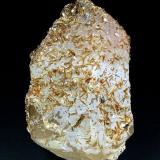 Roscherita, Eosphorita, CuarzoTaquaral, Itinga, Vale do Jequitinhonha, Minas Gerais, Brasil8 x 5 cm. (Autor: Antonio P. López)