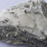 Calcite, Quartz, Pyrite<br />Baimashan tunnel (construction site), Qianbaxia, Wuyishan, Nanping Prefecture, Fujian Province, China<br />6,5 x 4,5 cm<br /> (Author: Volkmar Stingl)