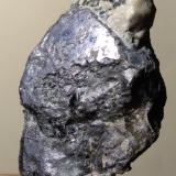 Ilmenita<br />Valle Vizze, Provincia Bolzano, Trentino-Alto Adige (Trentino-Südtirol), Italia<br />68 x 47,5 mm<br /> (Autor: Sante Celiberti)