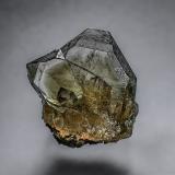 Quartz (variety smoky quartz)<br />Warialda Creek prospects, Delungra, Murchison County, New South Wales, Australia<br />1.6 x 1.9 cm<br /> (Author: am mizunaka)