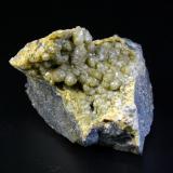Smithsonita (variedad monheimita)Corta Brunita, La Peraleja, Sierra Minera de Cartagena-La Unión, La Unión, Comarca Campo de Cartagena, Región de Murcia (Murcia), España7 x 6 cm. (Autor: Antonio P. López)