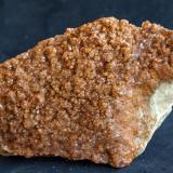 Calcita<br />Cantera Casablanca, Lloma Alta, Les Boqueres, San Vicente del Raspeig/Sant Vicent del Raspeig, Comarca Campo de Alicante, Alicante / Alacant, Comunidad Valenciana / Comunitat Valenciana, España<br />12.5 x 7.5 cm<br /> (Autor: Pedro Antonio)
