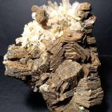 Pyrrhotite, QuartzTrep&#269;a Complex, Trep&#269;a Valley, Kosovska Mitrovica, Kosovska Mitrovica District, Kosovo16 x 14 cm (Author: Sante Celiberti)