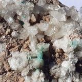 Quartz, Malachite, Dolomite<br />Weißer Schrofen, Strass im Zillertal, Schwaz District, North Tyrol, Tyrol/Tirol, Austria<br />6 x 3,5 cm<br /> (Author: Volkmar Stingl)
