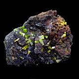 Pyromorphite<br />Lanteira, Comarca Guadix, Granada, Andalusia, Spain<br />18x12x12mm<br /> (Author: Carlos Pareja)