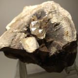 Quartz<br />Rémuzat, Nyons, Drôme, Auvergne-Rhône-Alpes, France<br />75 x 70 mm<br /> (Author: Sante Celiberti)