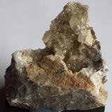 Calcite<br />Wildangerspitze, Karwendel Mountains, Thaur, Innsbruck-Land District, Tirol Norte, Tyrol/Tirol, Austria<br />6 x 6 cm<br /> (Author: Volkmar Stingl)