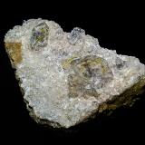 Quartz<br />Buhirmas, Koraro, Lasbela District, Balochistan (Baluchistan), Pakistan<br />14.1 x 9.6 cm<br /> (Author: am mizunaka)