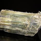 Chrysotile<br />Bell Mine, Thetford Mines, Chaudière-Appalaches, Québec, Canada<br />6.4 x 2.7 x 2.2 cm<br /> (Author: Michael Shaw)
