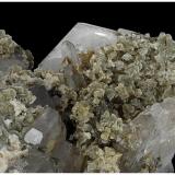 Fluorapatite, Siderite, Quartz<br />Minas da Panasqueira, Aldeia de São Francisco de Assis, Covilhã, Castelo Branco, Cova da Beira, Centro, Portugal<br />6 cm x 5 cm x 3 cm<br /> (Author: silvia)