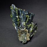 Vivianite, LudlamiteCabeça do Cachorro claim, São Gabriel da Cachoeira, Cabeça do Cachorro area, Amazonas, Brazil127 mm x 96 mm (Author: Don Lum)