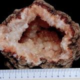 Quartz<br />Lawrence County, Indiana, USA<br />13 cm<br /> (Author: Bob Harman)