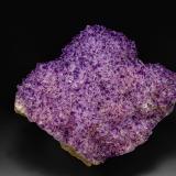 Quartz (variety amethyst)<br />Shuniah Mine, McIntyre Township, Thunder Bay District, Ontario, Canada<br />10.4 x 10.2 cm<br /> (Author: am mizunaka)