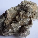 Fluorite, Calcite<br />Weißeck Mountain area, Murwinkel, Lungau, Salzburg, Austria<br />6 x 3,5 cm<br /> (Author: Volkmar Stingl)