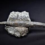 Corundum (variety sapphire)<br />Soboba Hot Springs, San Jacinto Mountains, Riverside County, California, USA<br />127 mm x 75 mm<br /> (Author: Don Lum)