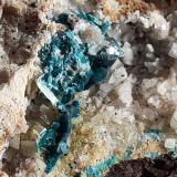 Malachite, Dolomite, CalciteRingenwechsel Mining District, Troi, District Schwaz, Inn Valley, North Tyrol, Tyrol/Tirol, AustriaFoV 2,5 x 2 cm (Author: Volkmar Stingl)