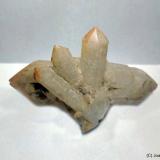 Cuarzo<br />Mina Serrabal, A Ponte Ulla-Santa Cruz de Ribadulla-San Pedro de Vilanova-Boqueixón-Codeso, Vedra/Boqueixón, Comarca Santiago, La Coruña / A Coruña, Galicia / Galiza, España<br />85 x 50 mm<br /> (Autor: Joan Niella)