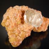 Calcite on Chabazite-(Ca)<br />Sarbaiskoe deposit, Rudny, Kostanay Region, Kazakhstan<br />6.8 x 5.6 cm<br /> (Author: Michael Shaw)