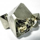 Pyrite
Mina Huanzala, Huallanca, Dos de Mayo, Huánuco, Peru
52 mm x 47 mm x 45 mm (Author: Carles Millan)